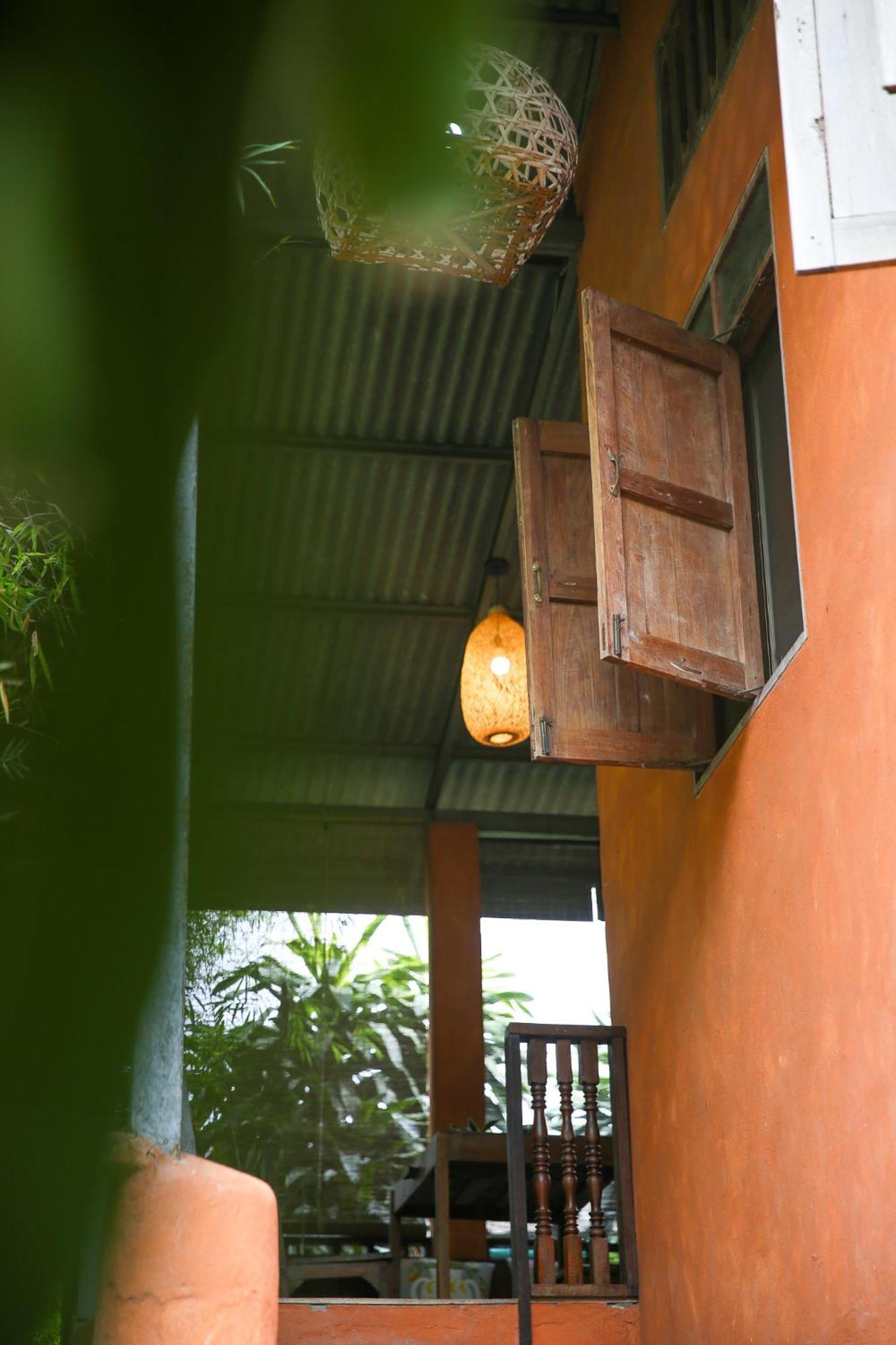 Baannoi Nornmuan Retreat Vacation Rental & Workshop เชียงใหม่ ภายนอก รูปภาพ